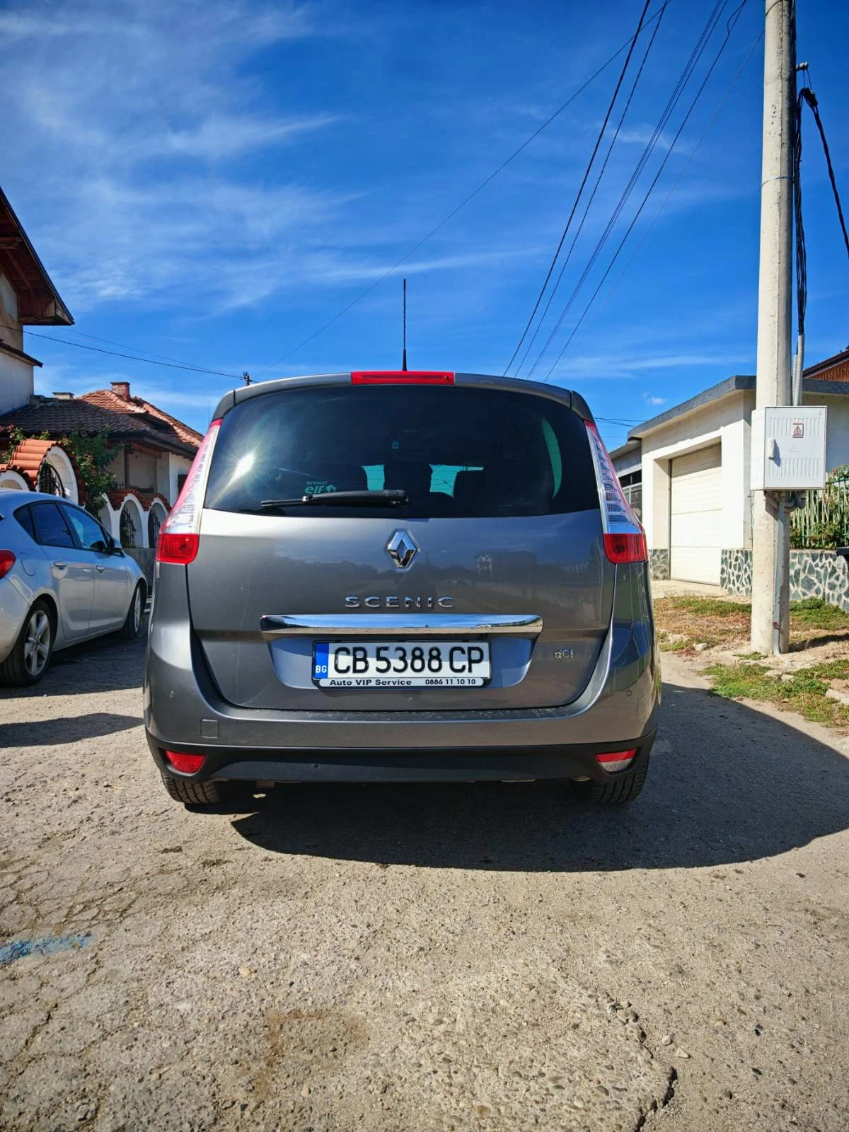 Renault Scenic, снимка 2 - Автомобили и джипове - 56452737