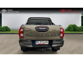 Toyota Hilux 2.8 D-4D Invincible, снимка 6