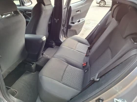 Toyota C-HR center benzin, снимка 10