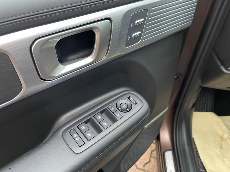 Hyundai Santa fe 1.6PHEV/SIGNATURE/253HP/4WD/MEMO/AMBI/HUD/DAB/538f, снимка 15 - Автомобили и джипове - 51287126