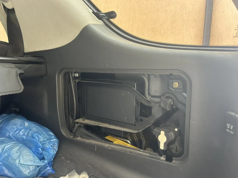 Mercedes-Benz ML 270, снимка 9 - Автомобили и джипове - 52269667