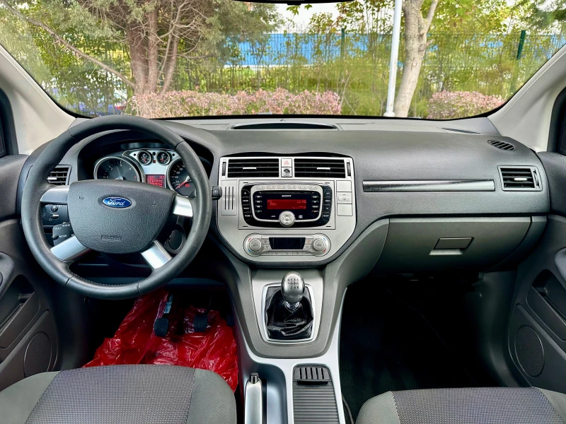 Ford Kuga 2.0 TDCI, снимка 9 - Автомобили и джипове - 52064086