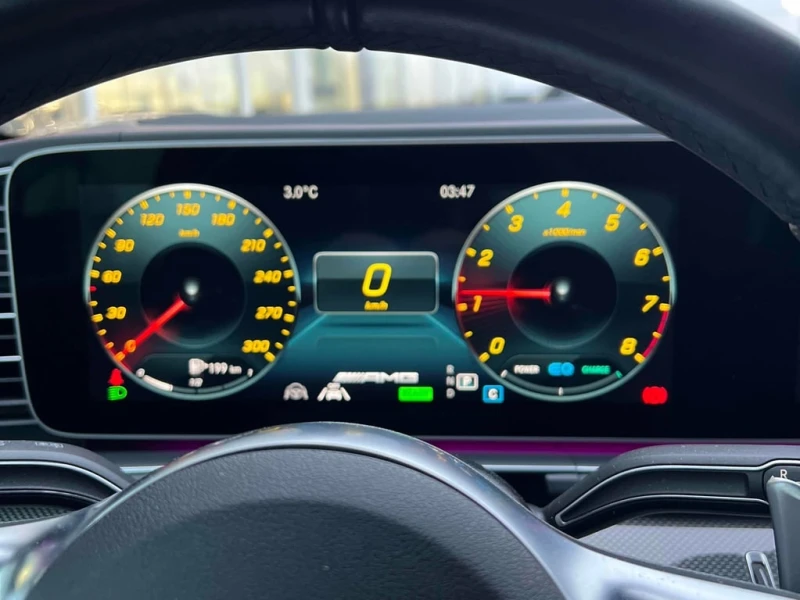 Mercedes-Benz GLE * AMG 63 S * CARFAX * БЕЗ ПЪРВОНАЧАЛНА ВНОСКА, снимка 8 - Автомобили и джипове - 52919077