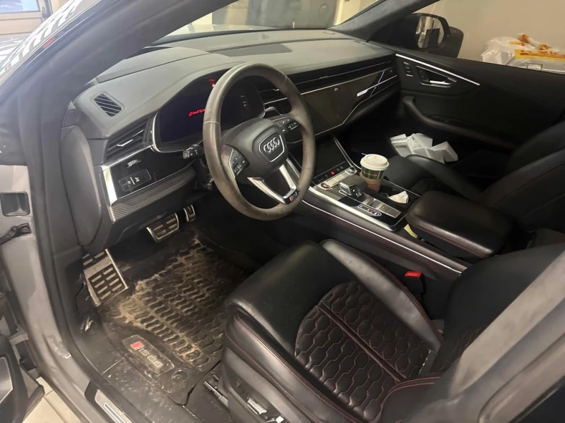 Audi RSQ8 4.0 TFSI QUATTRO * ГЛАВНО ПРЕДСТАВИТЕЛСТВО НА AUDI, снимка 7 - Автомобили и джипове - 53394474
