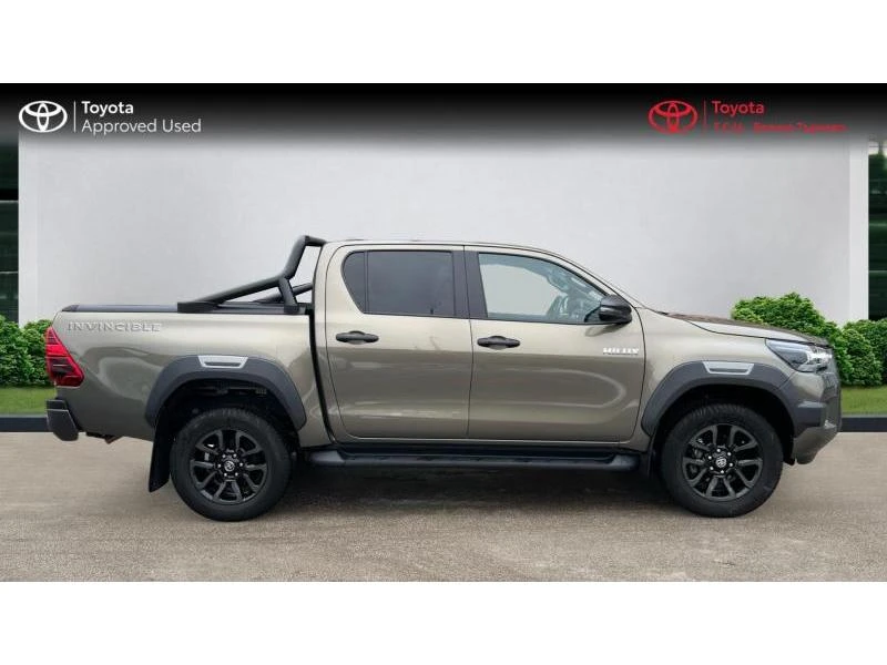 Toyota Hilux 2.8 D-4D Invincible | Mobile.bg � ����������� 4