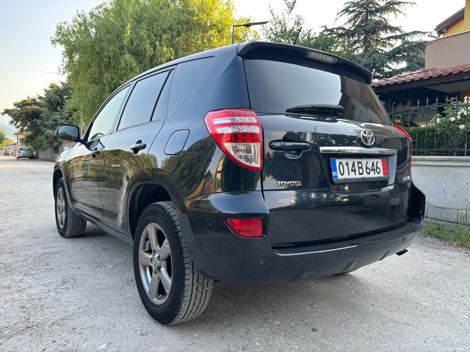 Toyota Rav4 2.2d4d 150 ks - изображение 3