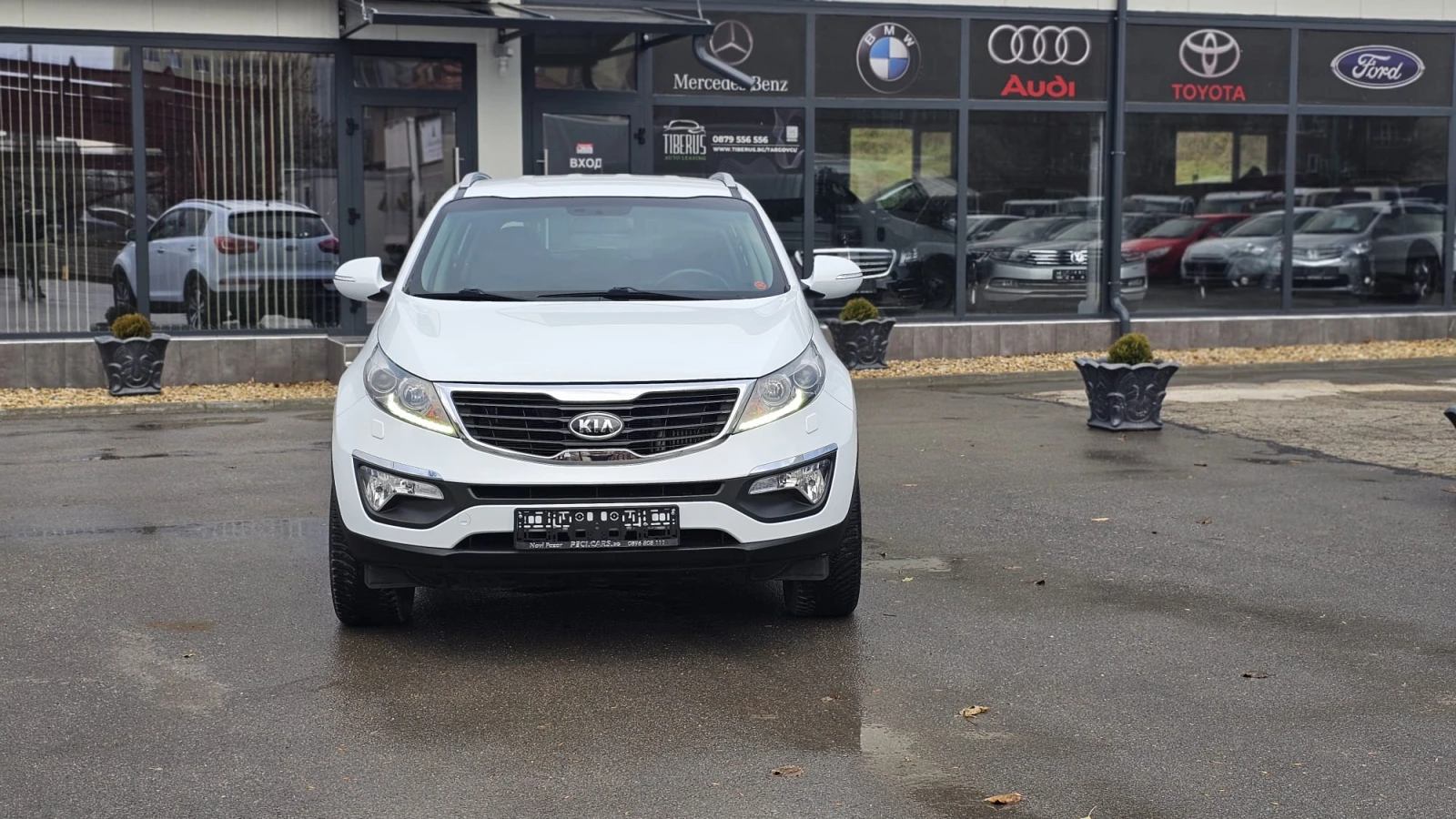 Kia Sportage 1.7CRDi 6SP IT-СЕРВИЗНА ИСТ.-ТОП СЪСТ.-ЛИЗИНГ - изображение 2