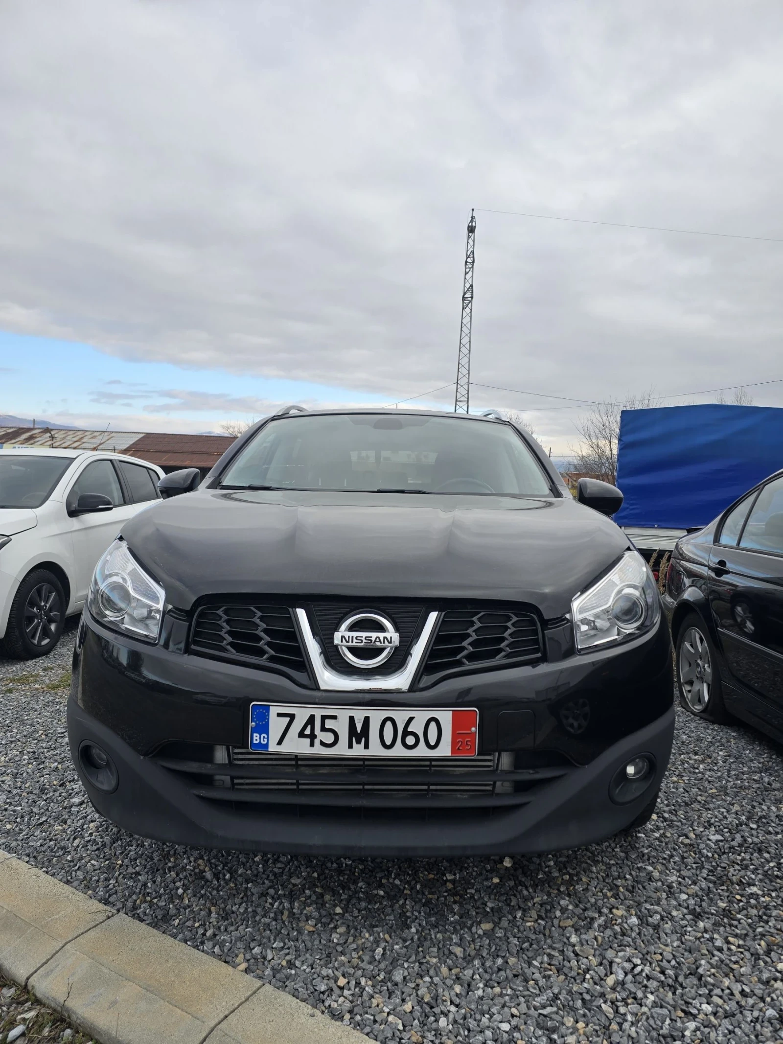 Nissan Qashqai 2.0 4x4 7-������ | Mobile.bg � ����������� 1