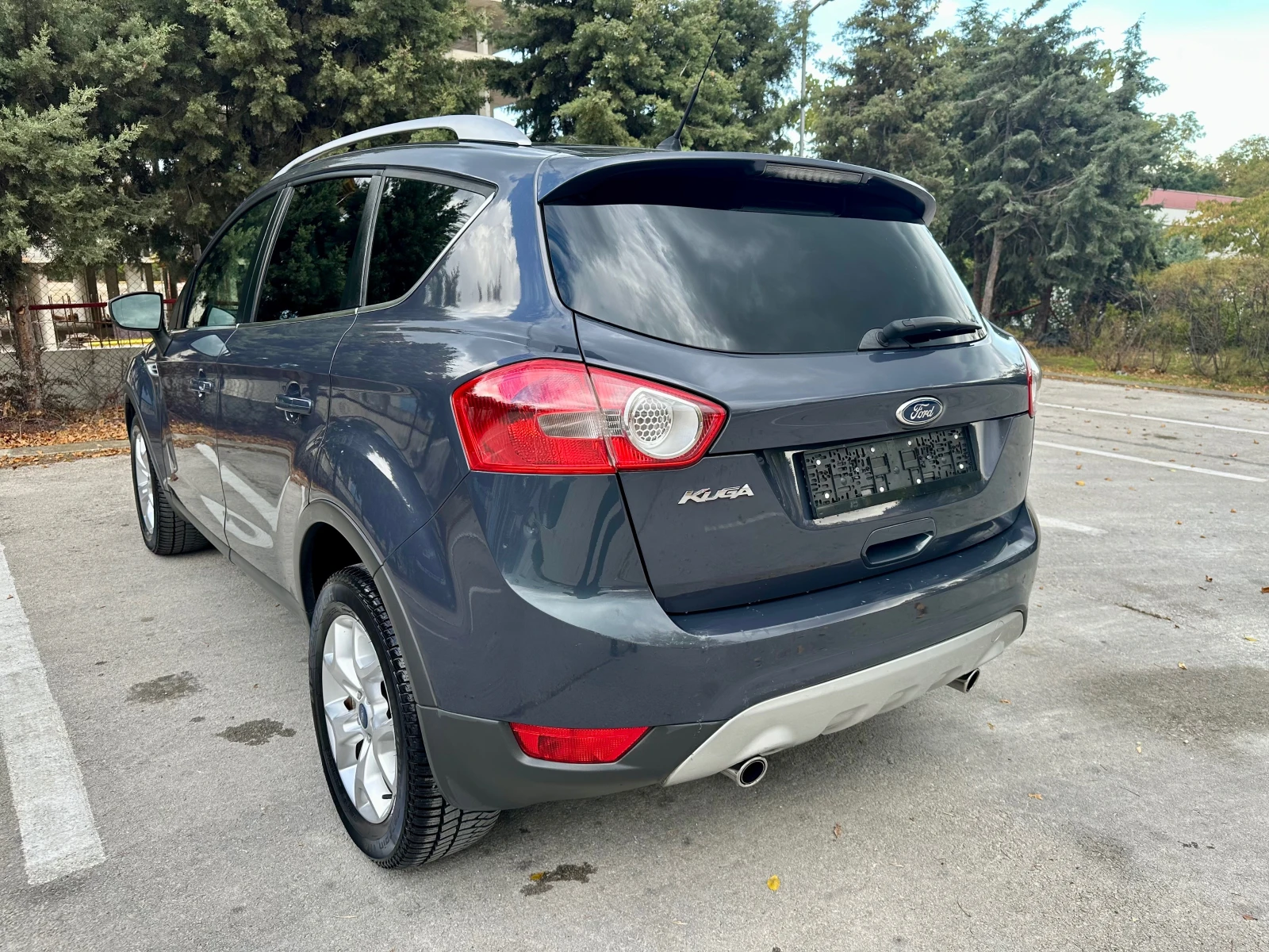 Ford Kuga 2.0 TDCI - изображение 6