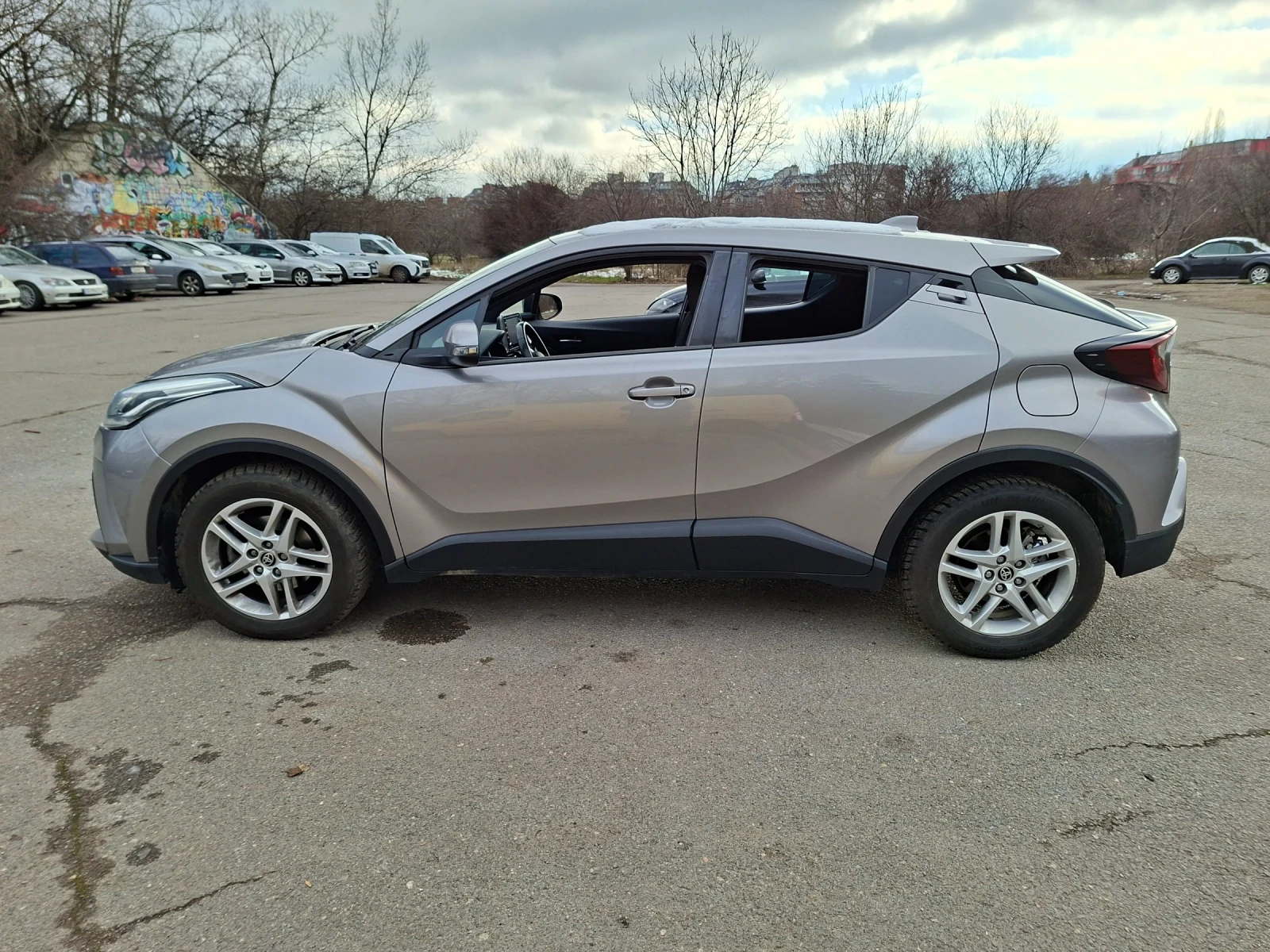 Toyota C-HR center benzin - изображение 3