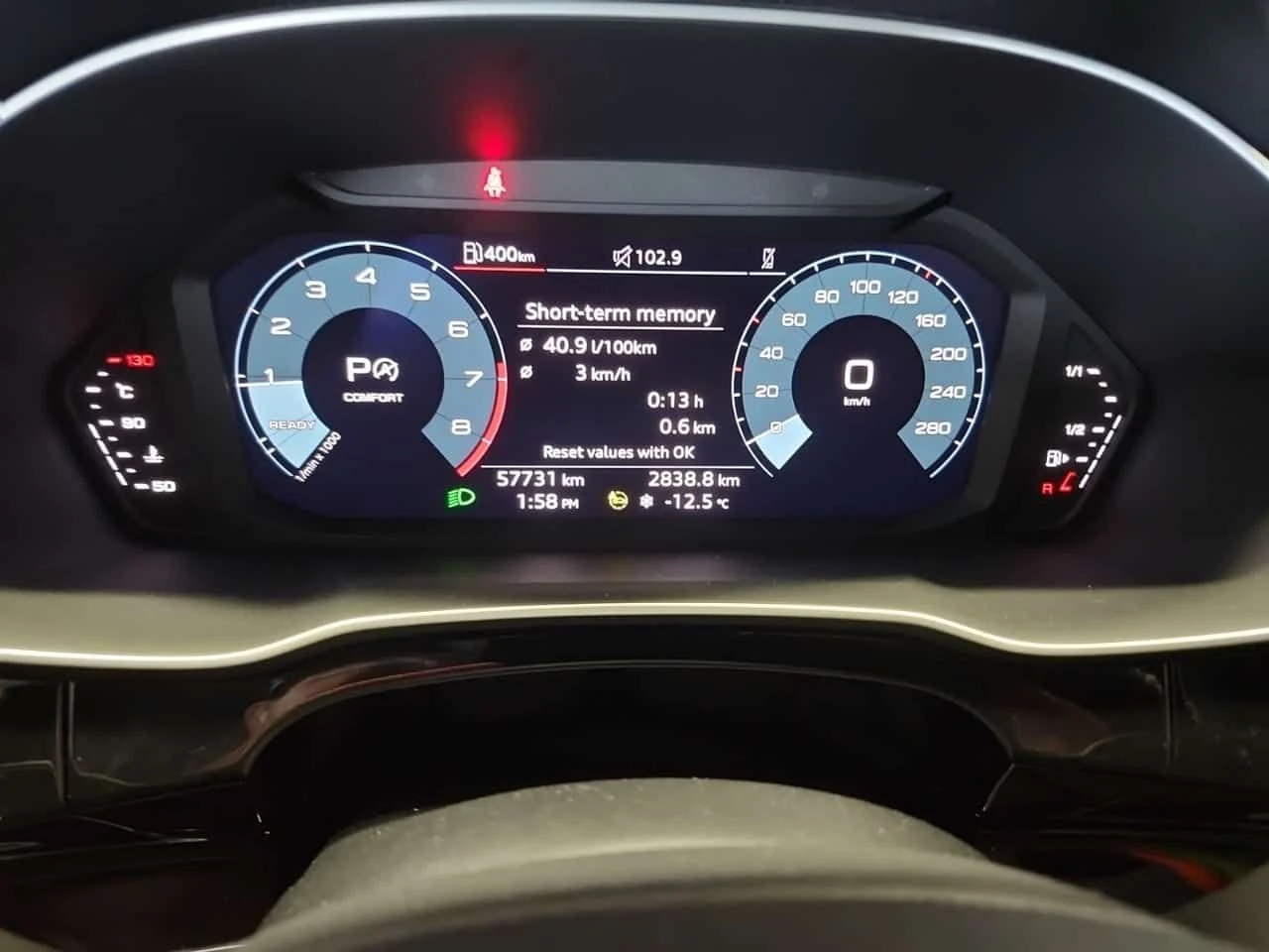 Audi Q3 PROGRESSIV | PANO | ДИСТРОНИК | 360 | KEYLESS | , снимка 9 - Автомобили и джипове - 53928269