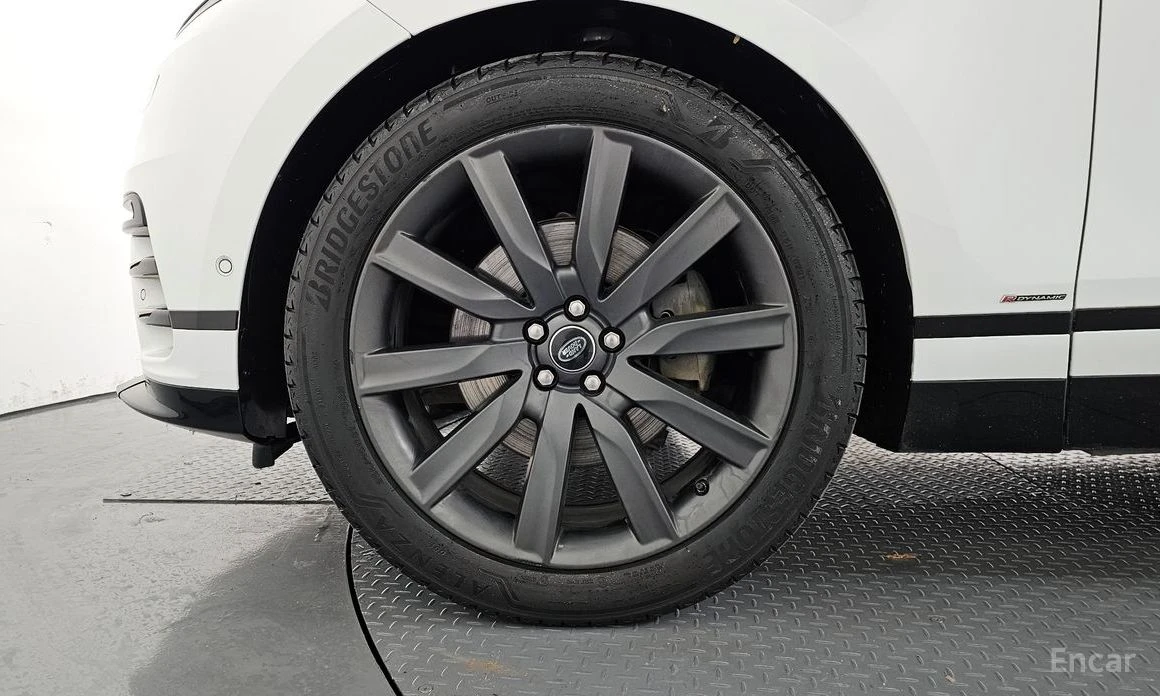Land Rover Range Rover Velar 3.0D R-Dynamic HSE* 360 CAM* HEAD-UP* MERIDIAN* , снимка 5 - Автомобили и джипове - 53949561