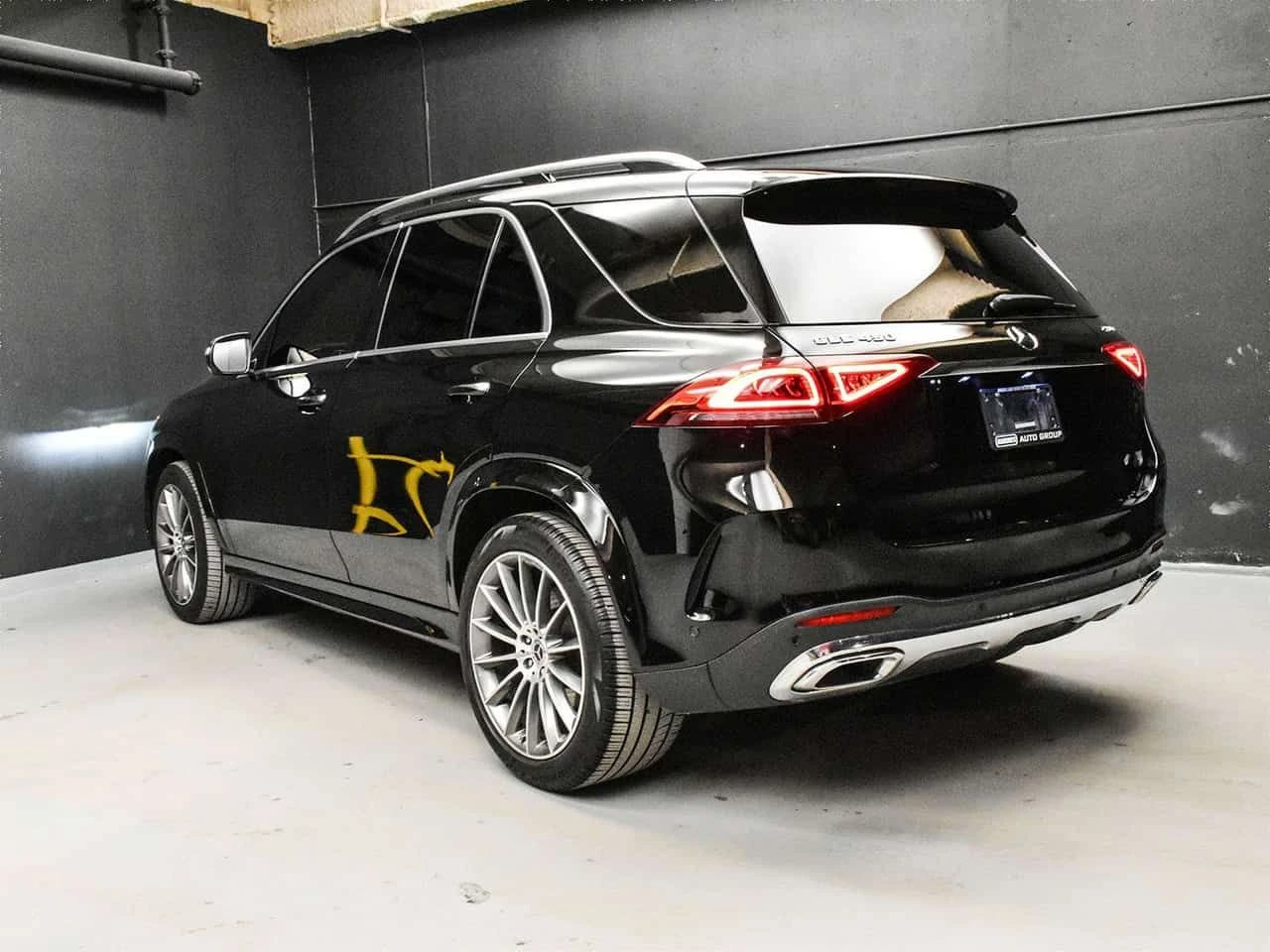 Mercedes-Benz GLE 450 *  4MATIC * CARFAX * Фиксирана цена до БГ * , снимка 4 - Автомобили и джипове - 54060160