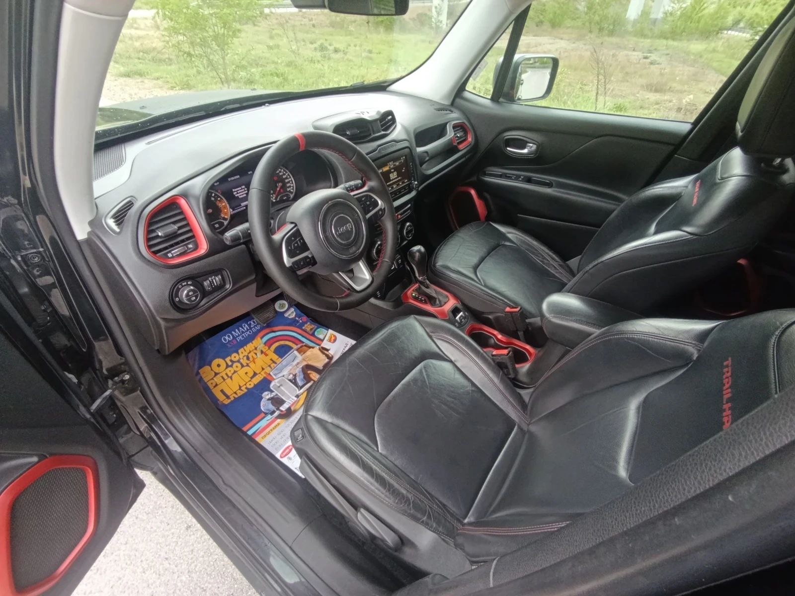 Jeep Renegade Trailhawk, снимка 9 - Автомобили и джипове - 54382422