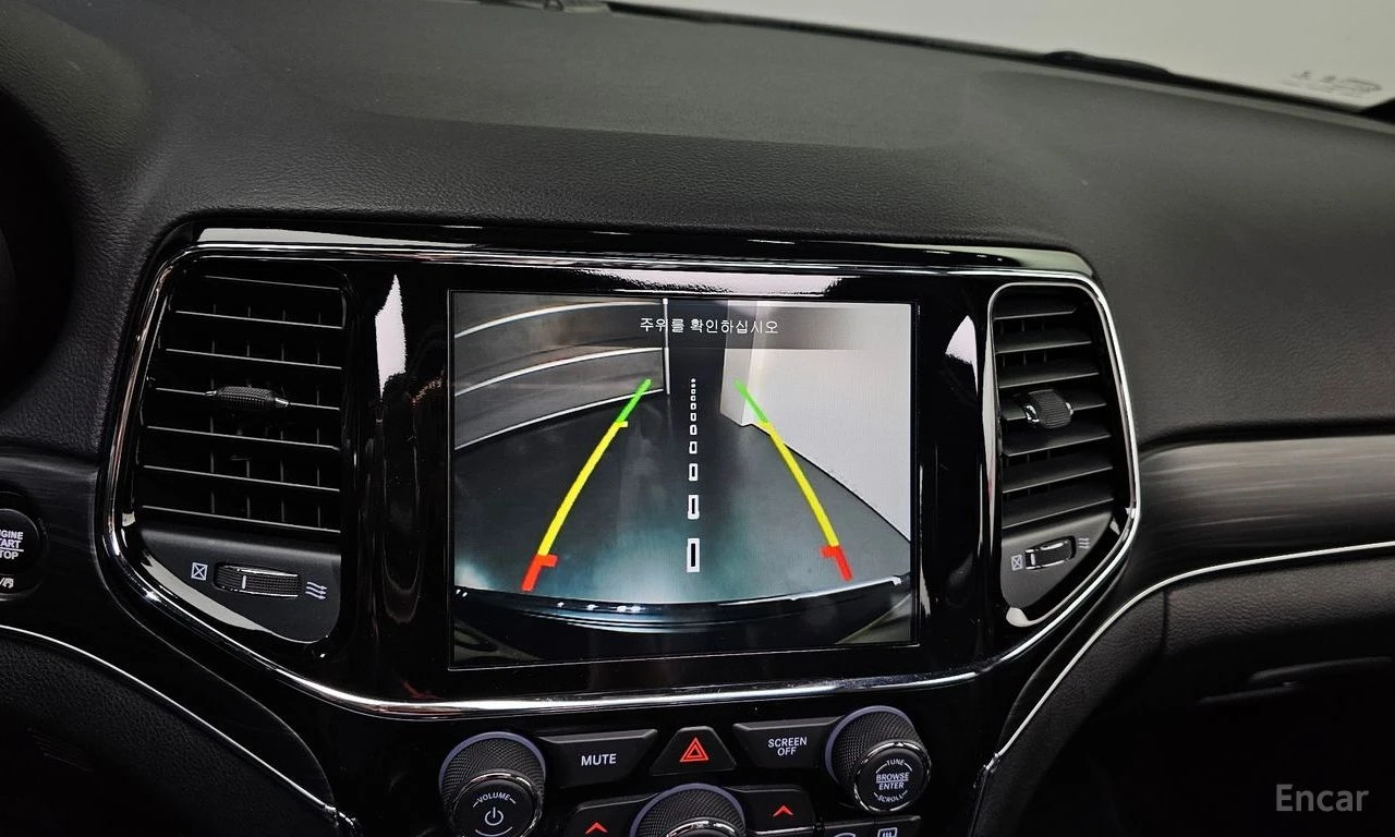 Jeep Grand cherokee LIMITED* 3.6* V6* 8ZF* ПОДГРЕВ* ОБДУХВАНЕ* КАМЕРА*, снимка 9 - Автомобили и джипове - 54640423