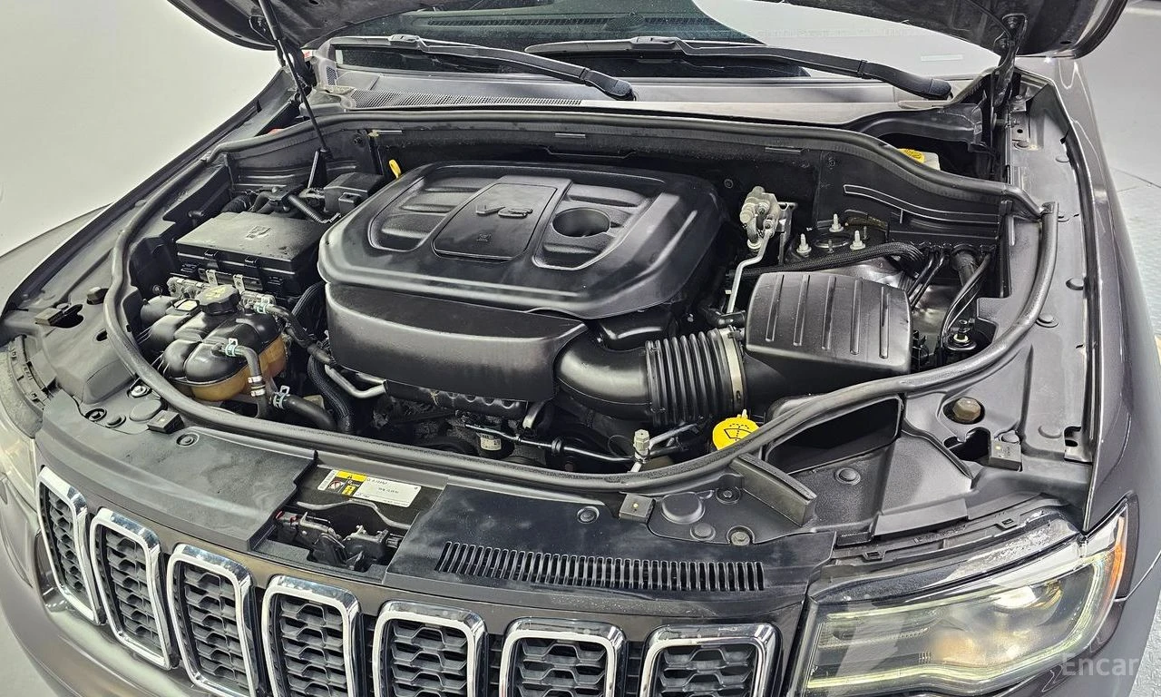 Jeep Grand cherokee LIMITED* 3.6* V6* 8ZF* ПОДГРЕВ* ОБДУХВАНЕ* КАМЕРА*, снимка 17 - Автомобили и джипове - 54640423
