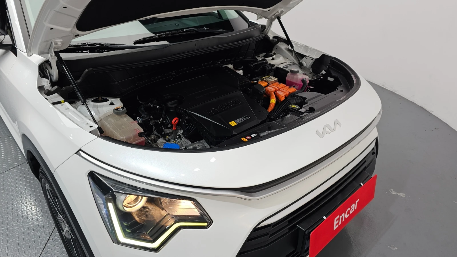 Kia Niro 1.6 Hybrid Trendy | Камера | Отопляем волан, снимка 5 - Автомобили и джипове - 55058057