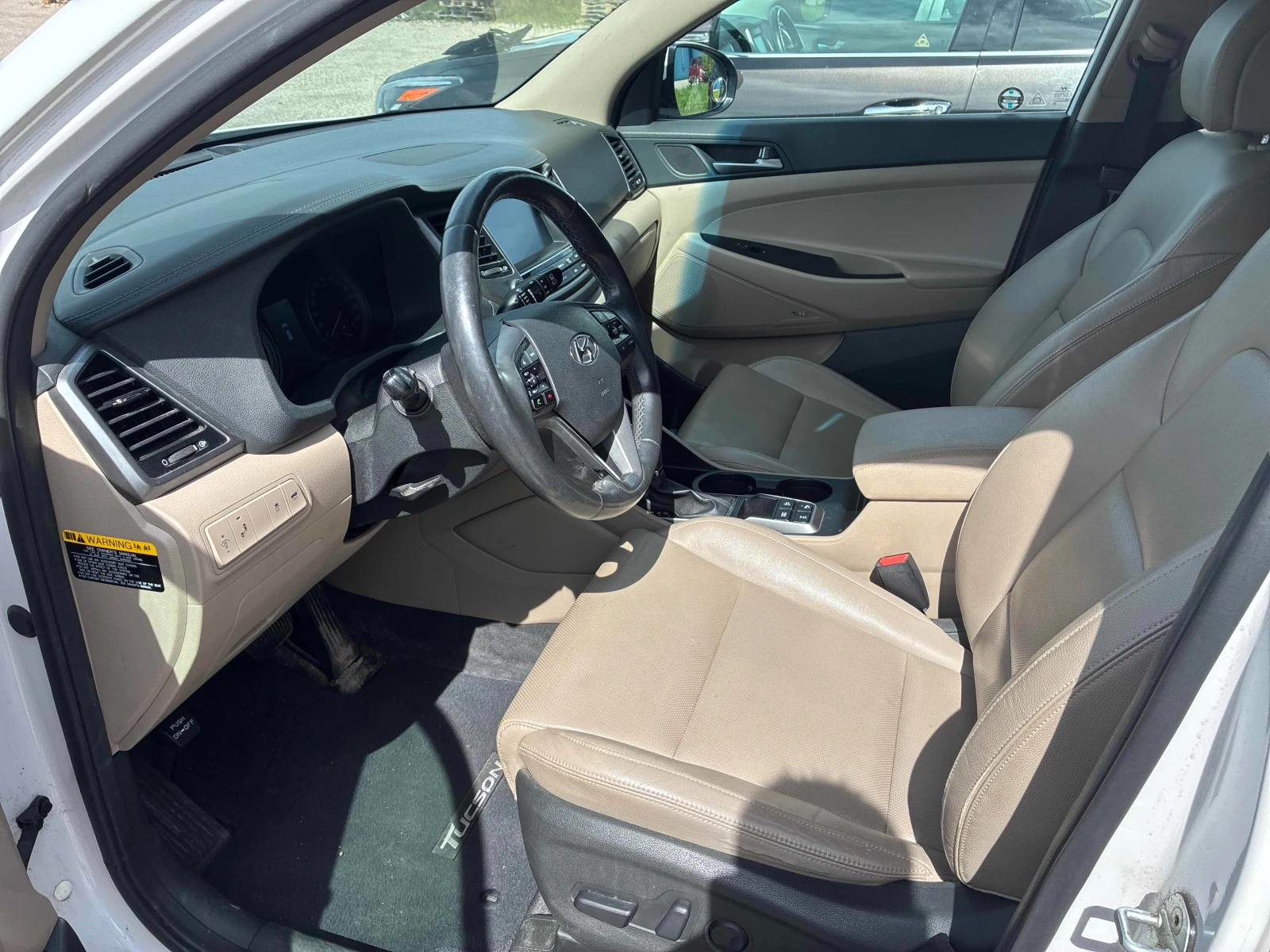Hyundai Tucson LUXURY 2.0 GDI AWD, снимка 6 - Автомобили и джипове - 56070108