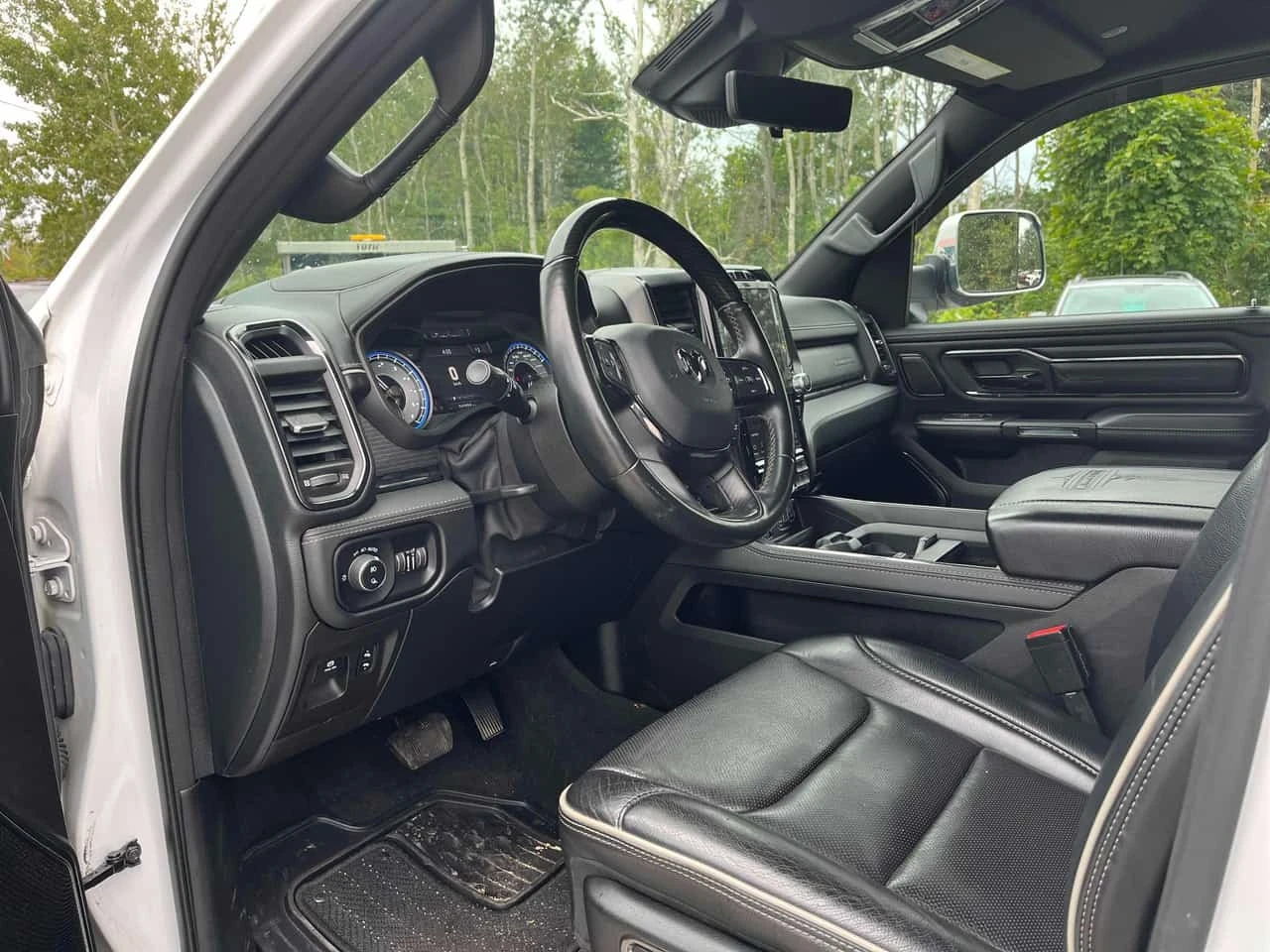 Dodge RAM 1500 Limited | CARFAX | БЕЗ ИНЦИДЕНТИ, снимка 2 - Автомобили и джипове - 56185807