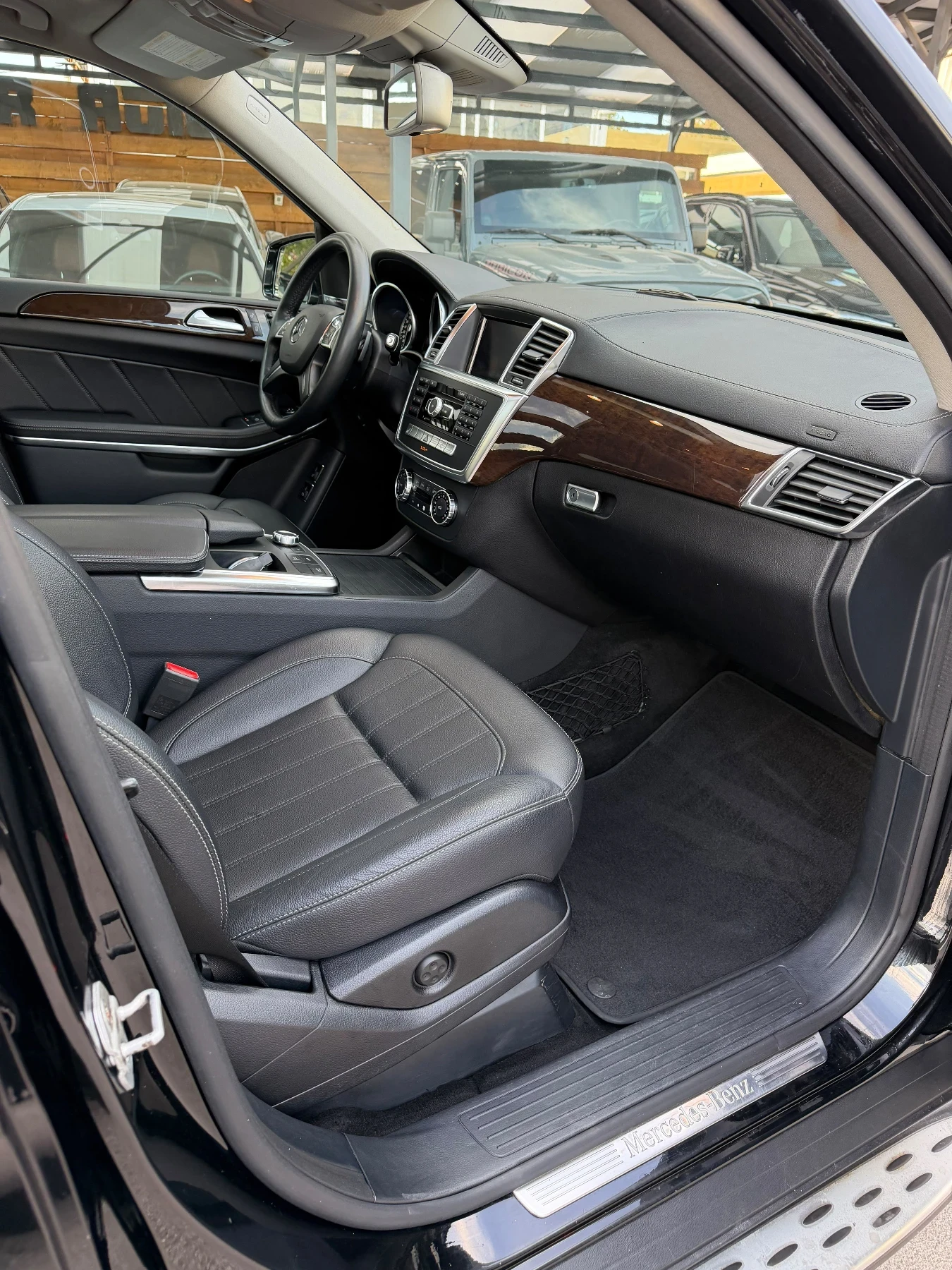 Mercedes-Benz GL 350 GL350 BLUETEC 4MATIC AMG PACK, снимка 11 - Автомобили и джипове - 56326446