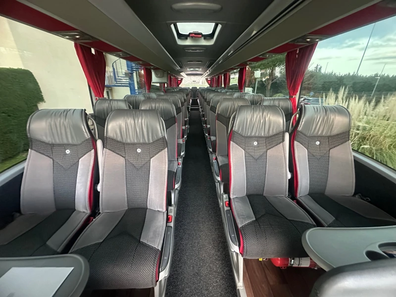 Mercedes-Benz Tourismo 15 RHD 12m Lux Line, снимка 9 - Бусове и автобуси - 53572840