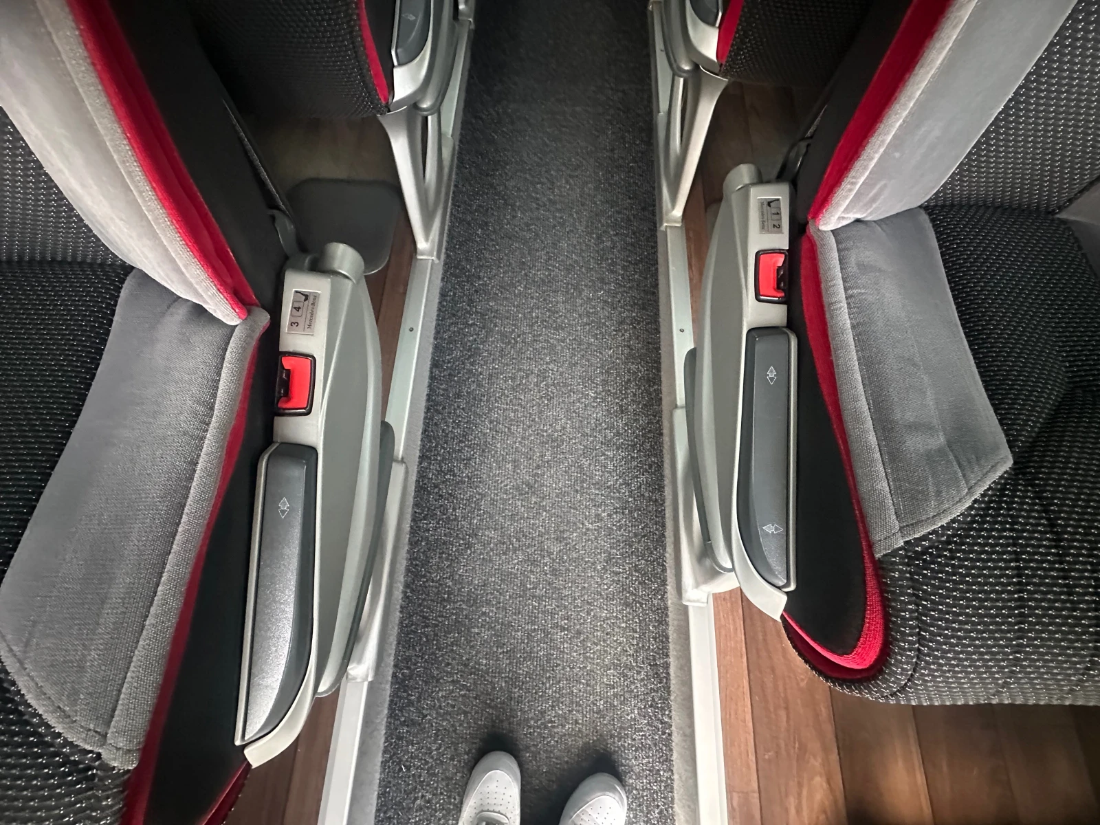 Mercedes-Benz Tourismo 15 RHD 12m Lux Line | Mobile.bg � ����������� 16