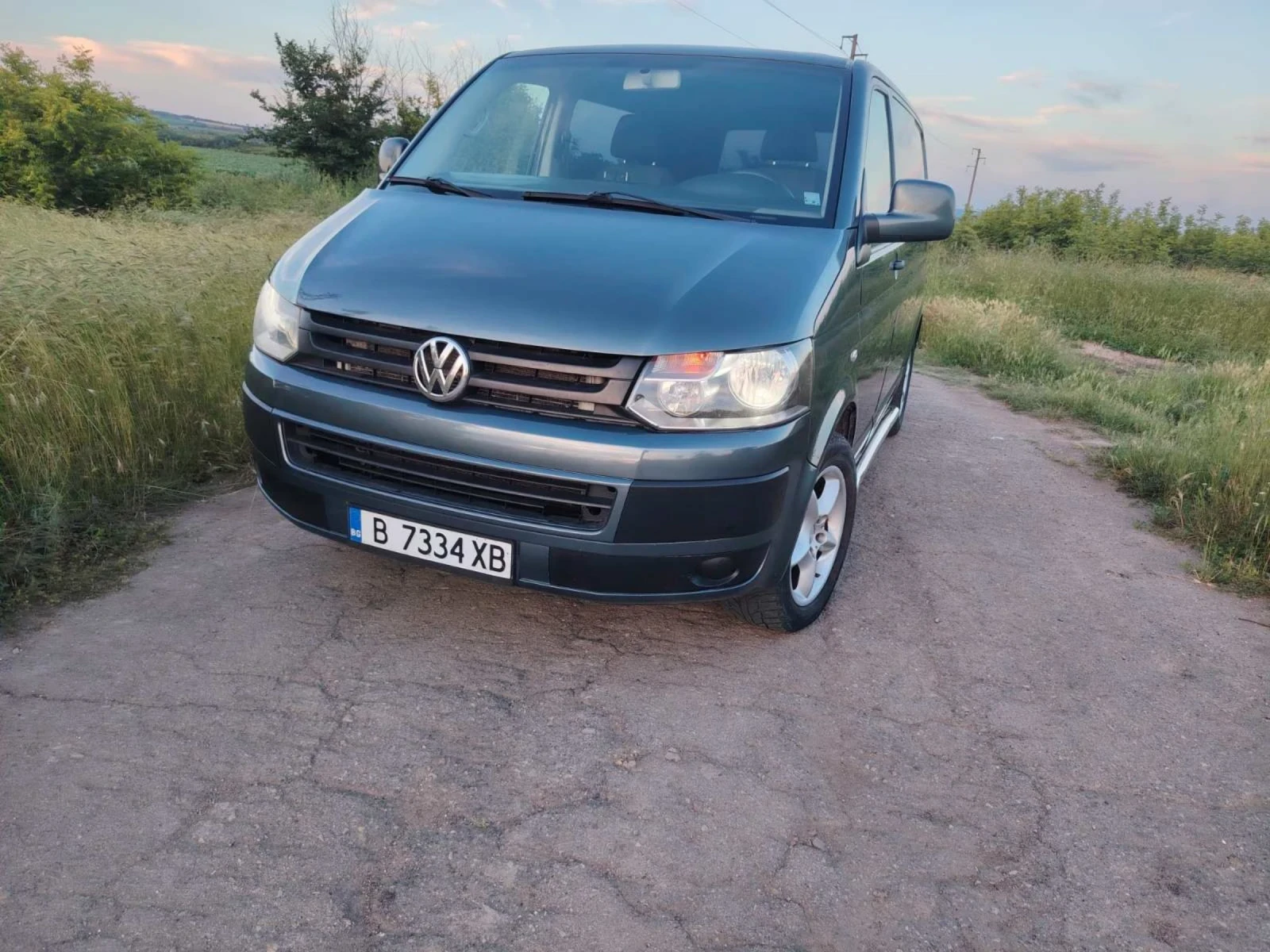 VW T5 2.5TDI, снимка 2 - Бусове и автобуси - 54932466