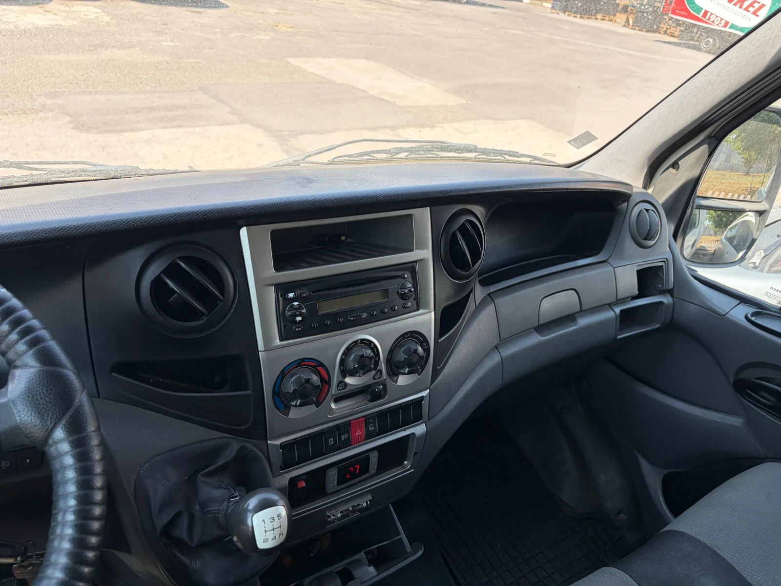 Iveco 35c13 Хладилен, снимка 6 - Бусове и автобуси - 55687680
