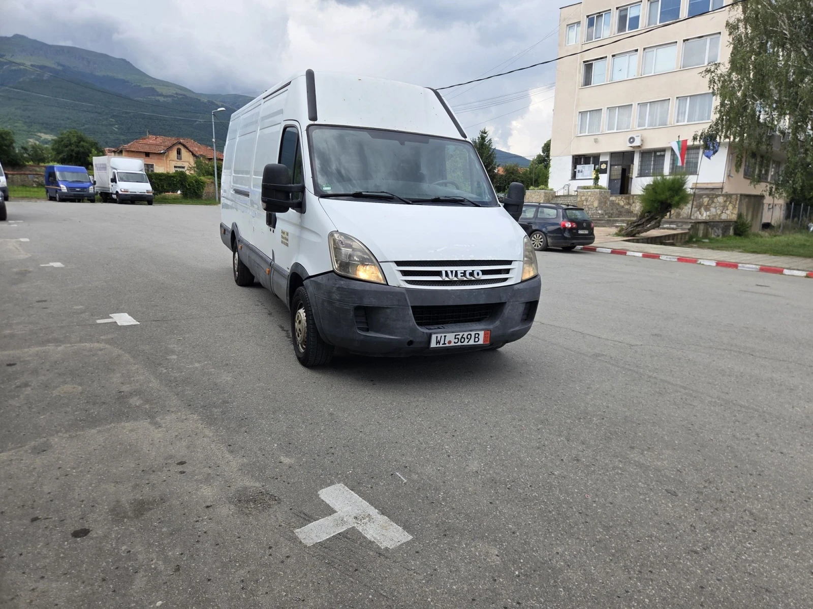 Iveco 35s13 MAXXI , снимка 2 - Бусове и автобуси - 56127517