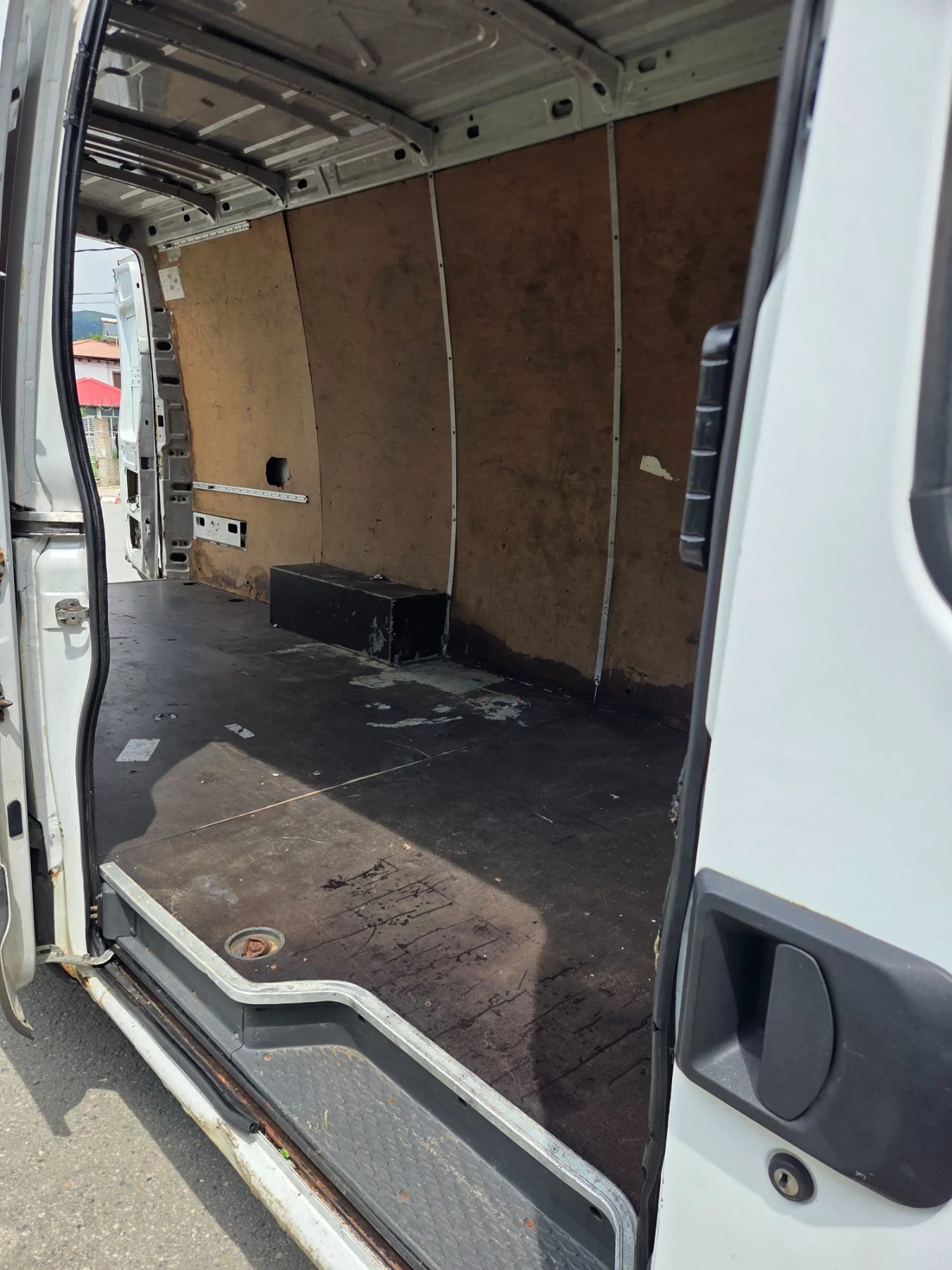 Iveco 35s13 MAXXI , снимка 7 - Бусове и автобуси - 56127517