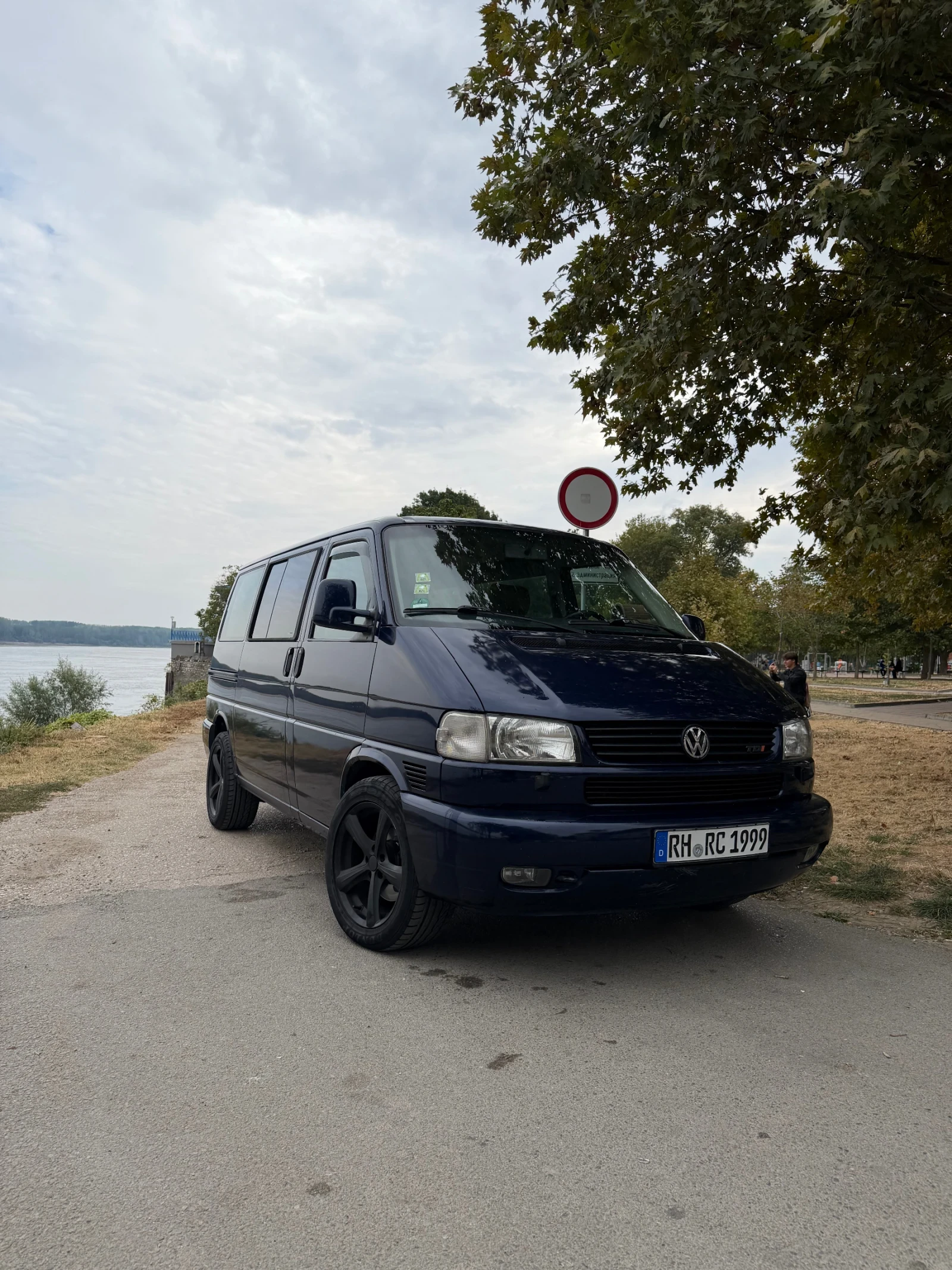 VW T4 2.5 ..151 кс
