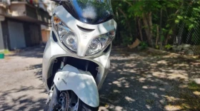 Suzuki Burgman ABS GIVI куфар LED фар, снимка 5