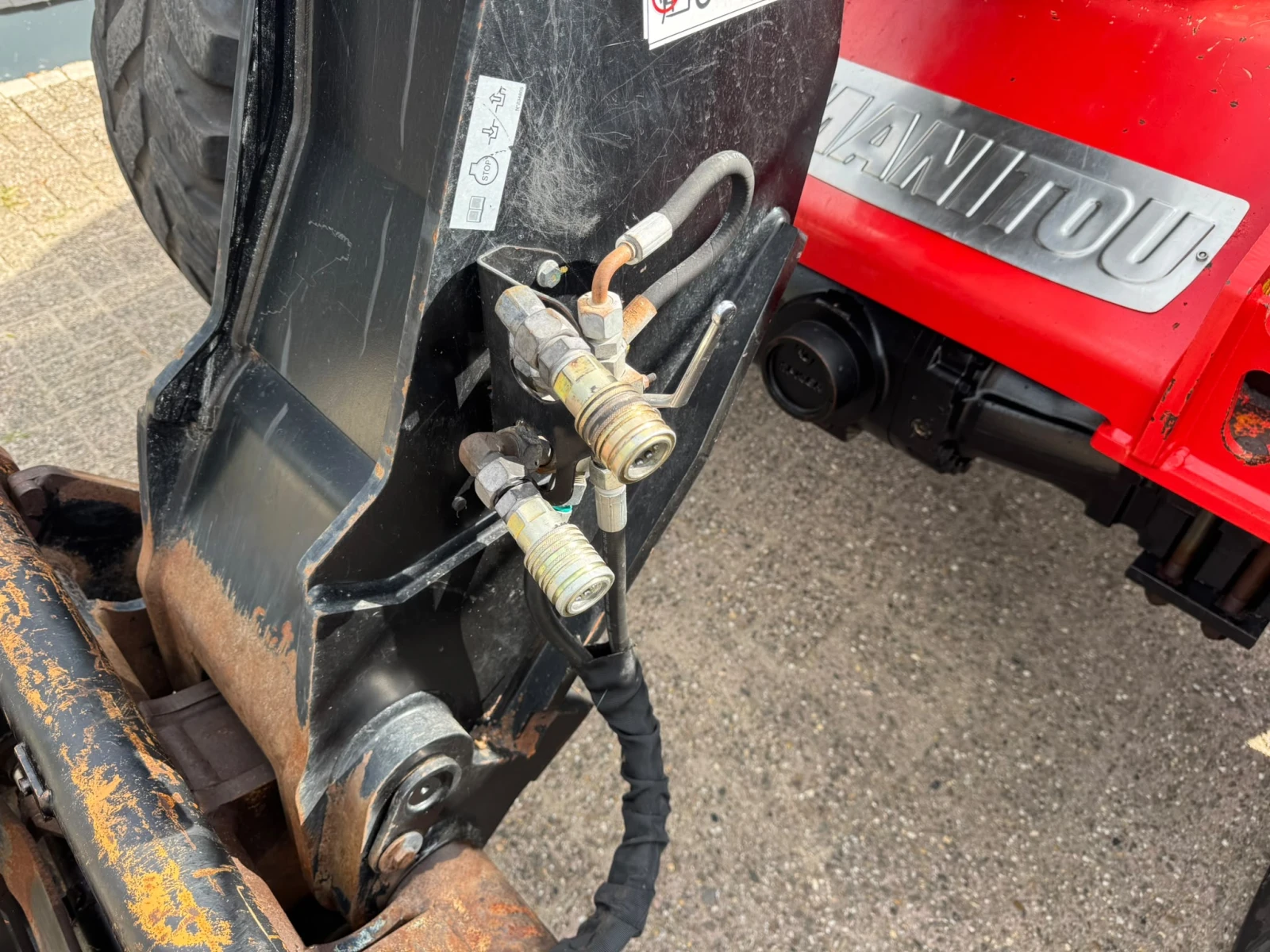 Телескопичен товарач Manitou MLT 741-140 V PLUS ЛИЗИНГ, снимка 9 - Селскостопанска техника - 55766365