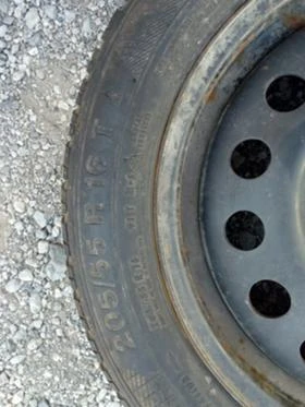 Гуми Зимни 205/55R16, снимка 6