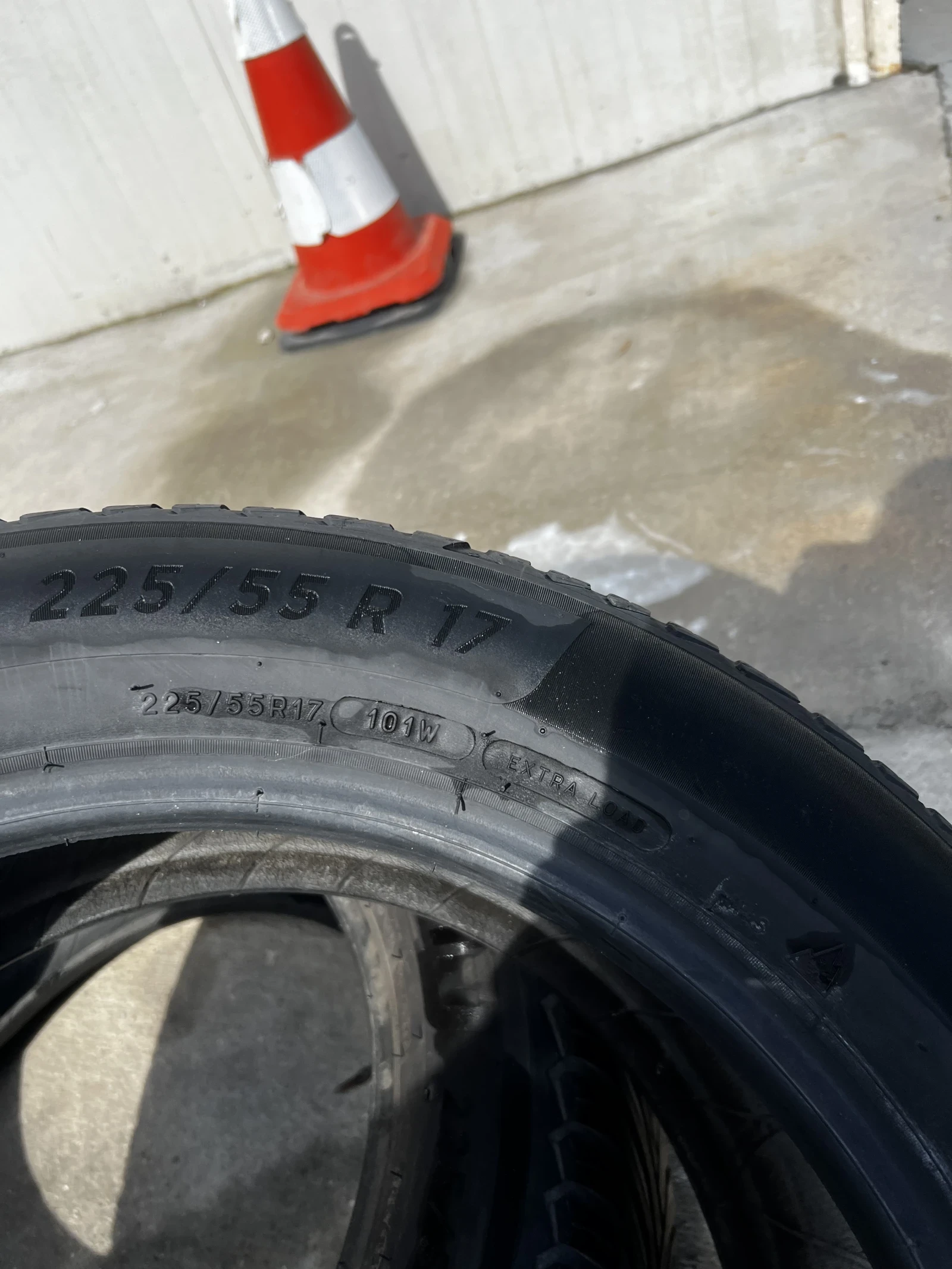 Гуми Всесезонни 225/55R17, снимка 17 - Гуми и джанти - 54755373