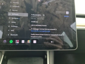 Tesla Model 3 Long Range Dual Motor Leather LED Navi 86.1% SoH, снимка 11