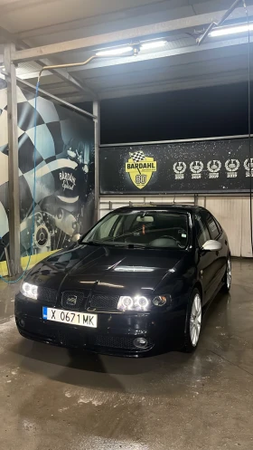 Seat Leon 1.8T с газ, снимка 1