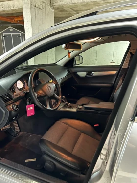 Mercedes-Benz C 220, снимка 7