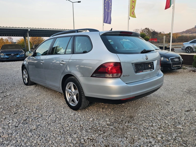 VW Golf 1, 6 TDI КЛИМАТРОНИК , снимка 3 - Автомобили и джипове - 47821066