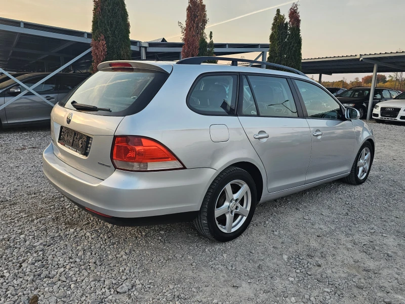 VW Golf 1, 6 TDI КЛИМАТРОНИК , снимка 5 - Автомобили и джипове - 47821066