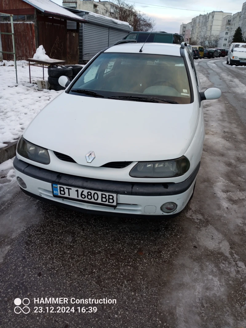 Renault Laguna 1.6i, снимка 2 - Автомобили и джипове - 48483103