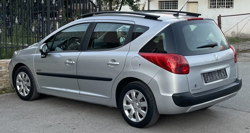 Peugeot 207 SW 1.4i Напълно обслужено ! , снимка 6 - Автомобили и джипове - 48622258