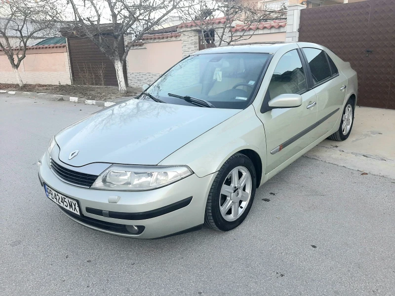 Renault Laguna 1.8i.16V+ КЛИМА. БЕНЗИН. ГАЗ ИНЖЕКЦИОН , снимка 8 - Автомобили и джипове - 48643858