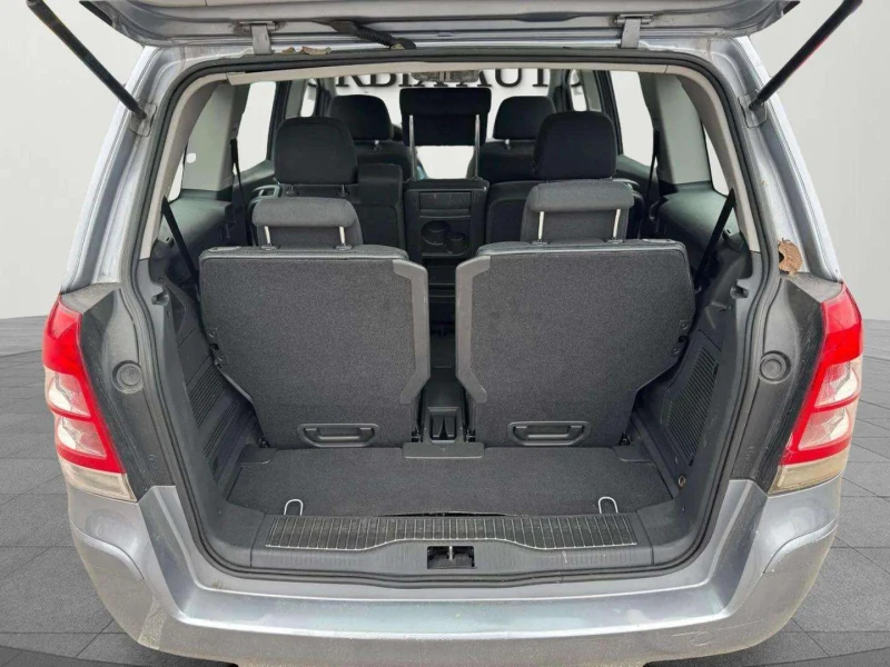 Opel Zafira 1.9 7-местен СЕРВИЗНА ИСТОРИЯ, снимка 7 - Автомобили и джипове - 50799064