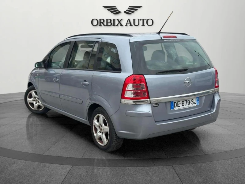 Opel Zafira 1.9 7-местен СЕРВИЗНА ИСТОРИЯ, снимка 4 - Автомобили и джипове - 50799064