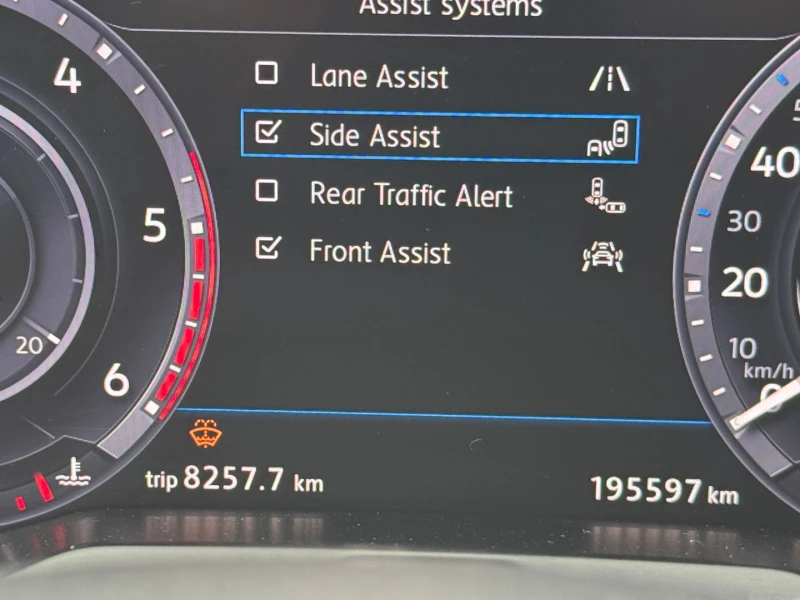 VW Passat 2.0TDI BMT 4MOTION, снимка 16 - Автомобили и джипове - 53094564