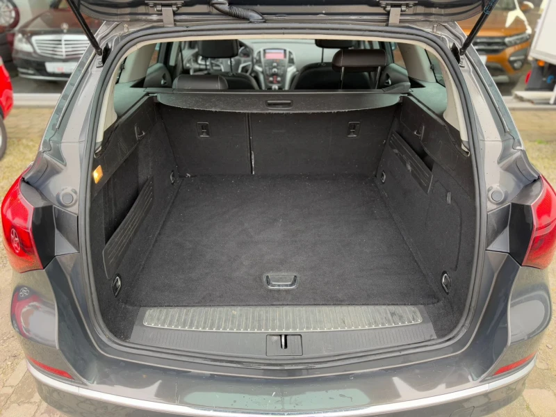 Opel Astra Sports TOURER С РЕГИСТРАЦИЯ, снимка 7 - Автомобили и джипове - 52552492