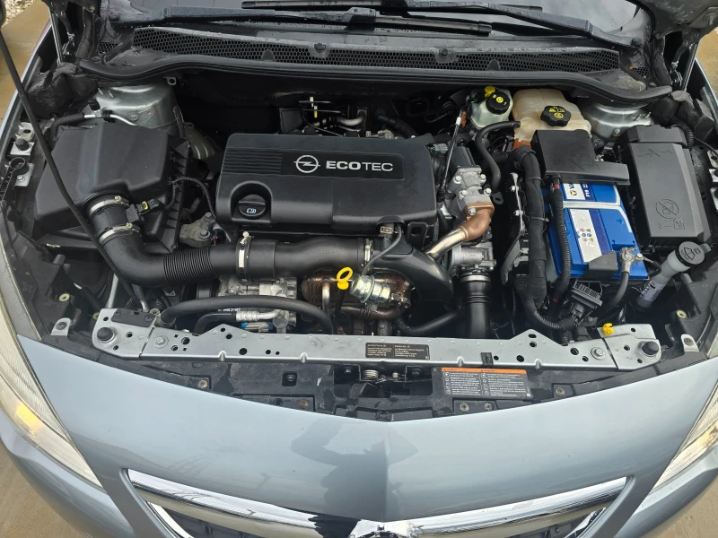 Opel Astra 2011г, 1, 7-125к.с.КОЖА, НАВИ, снимка 16 - Автомобили и джипове - 52463941