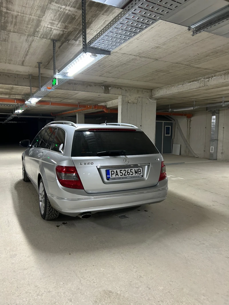 Mercedes-Benz C 220, снимка 6 - Автомобили и джипове - 52740392