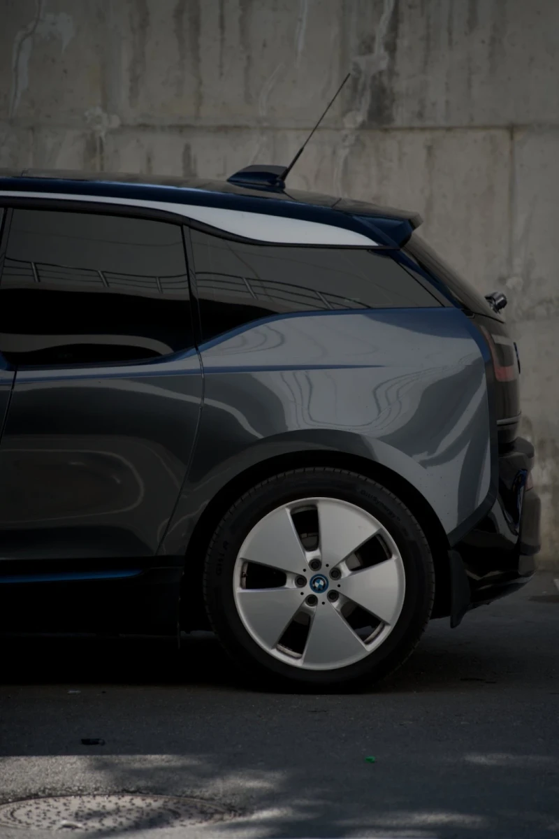 BMW i3 120Ah 35000km, снимка 3 - Автомобили и джипове - 53040080